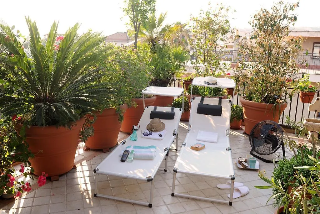 Terrazza Pavone Apartment Aci Castello 0*,  Italy