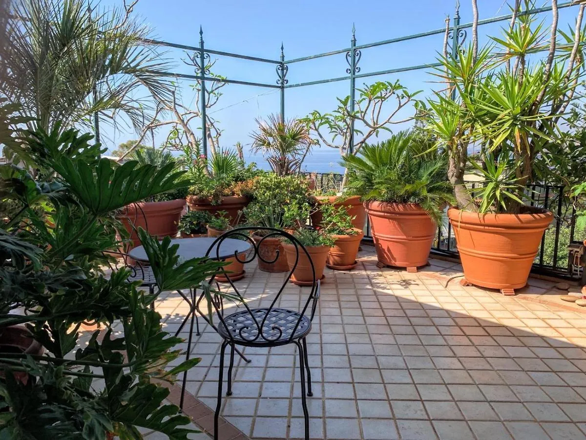 Terrazza Pavone Apartment Aci Castello Italy