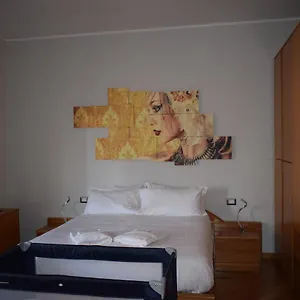 https://larch-comfortrelax-nice-stay-di-via-palmieri.it-lombardy.com